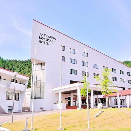 Tateyama Kokusai Hotel Toyama Bagian luar foto