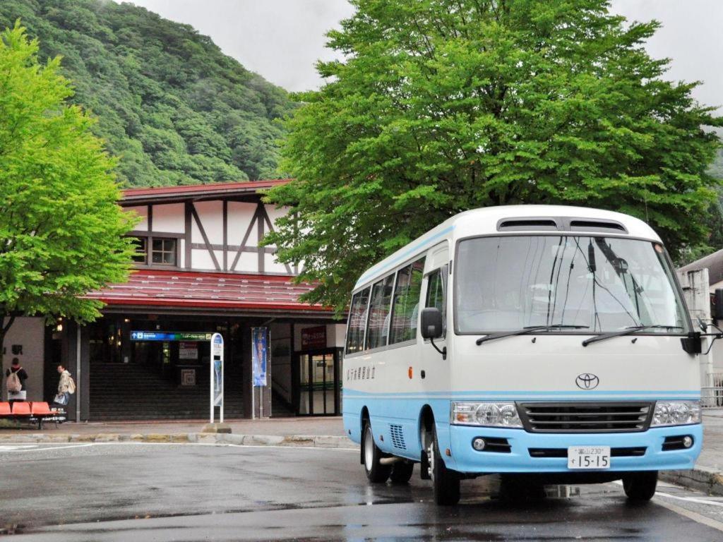 Tateyama Kokusai Hotel Toyama Bagian luar foto