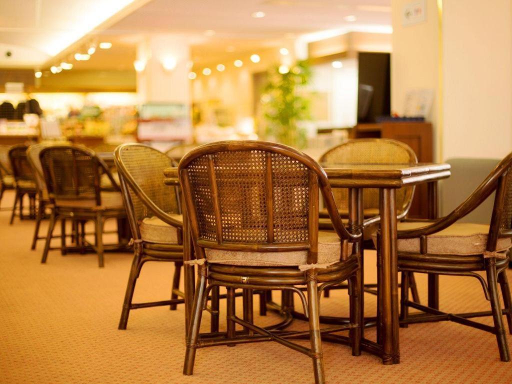 Tateyama Kokusai Hotel Toyama Bagian luar foto