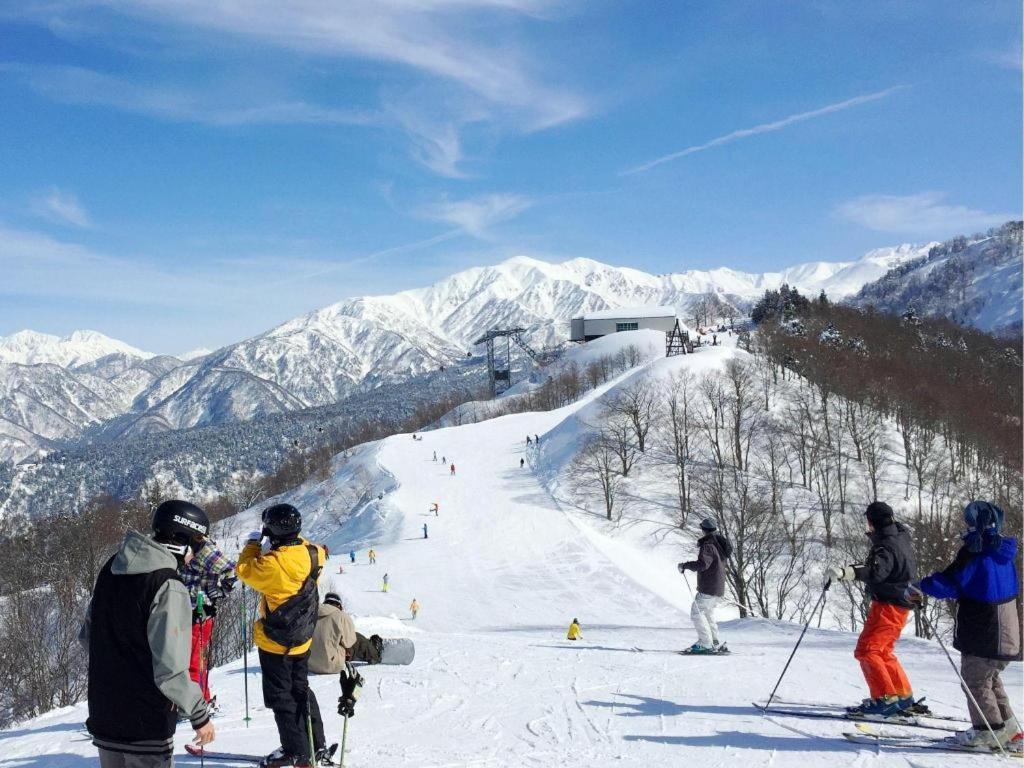 Tateyama Kokusai Hotel Toyama Bagian luar foto