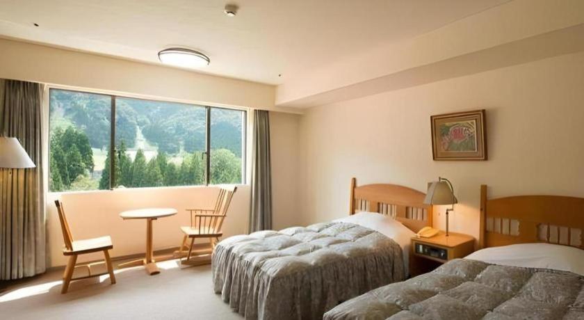 Tateyama Kokusai Hotel Toyama Bagian luar foto