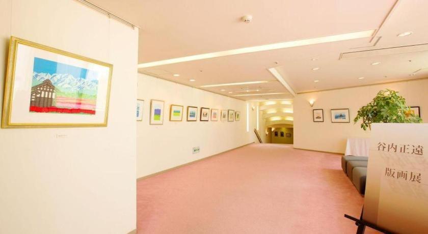 Tateyama Kokusai Hotel Toyama Bagian luar foto