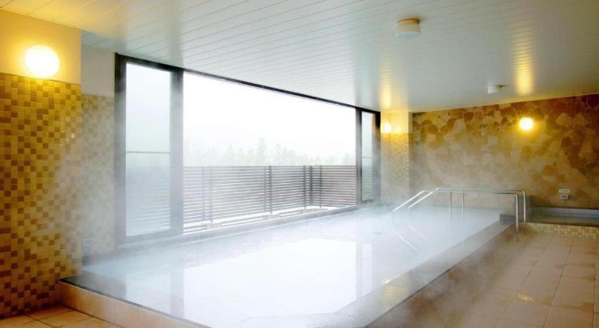 Tateyama Kokusai Hotel Toyama Bagian luar foto