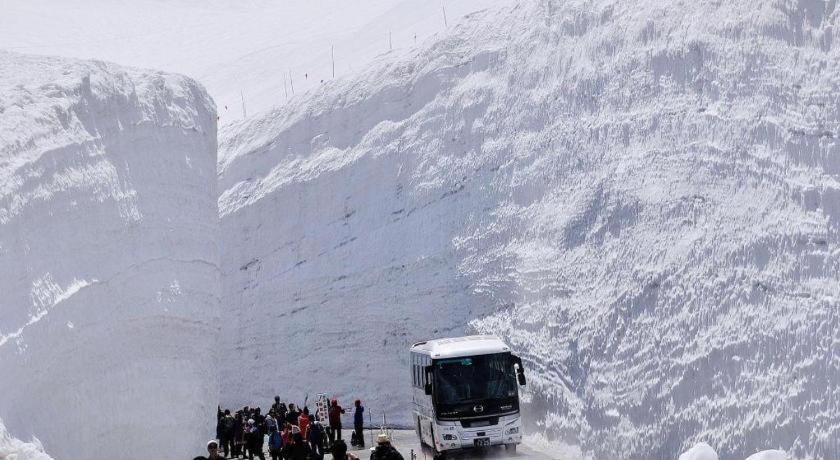 Tateyama Kokusai Hotel Toyama Bagian luar foto