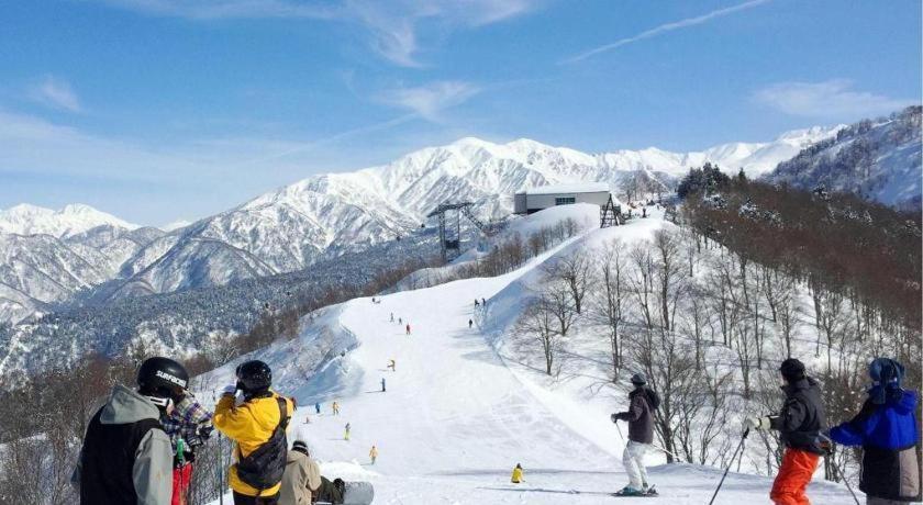 Tateyama Kokusai Hotel Toyama Bagian luar foto