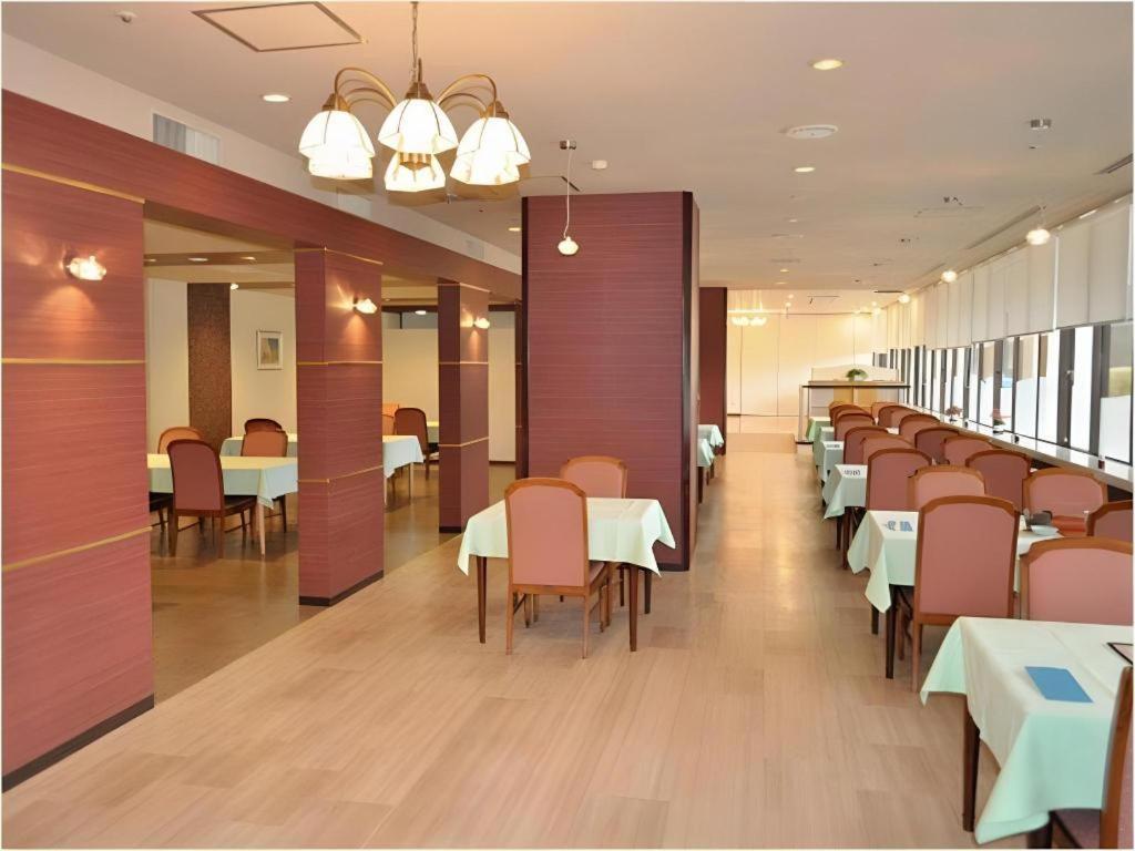 Tateyama Kokusai Hotel Toyama Bagian luar foto